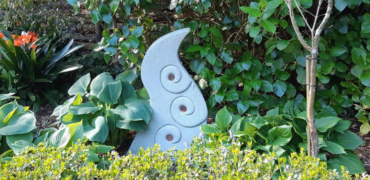 Sequoia Steps Bed and Breakfast New Plymouth Exteriör bild